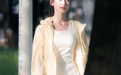 爸爸当着妈妈的面C了我